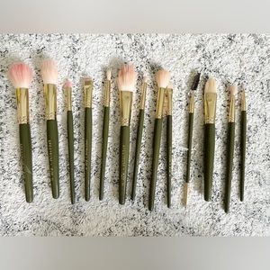 Spectrum and Katie Jane Hughes Collection 13 piece makeup brush set